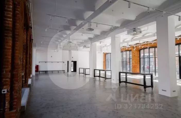 Офис в Москва Вятская ул., 27С13 (398 м) - Фото 1