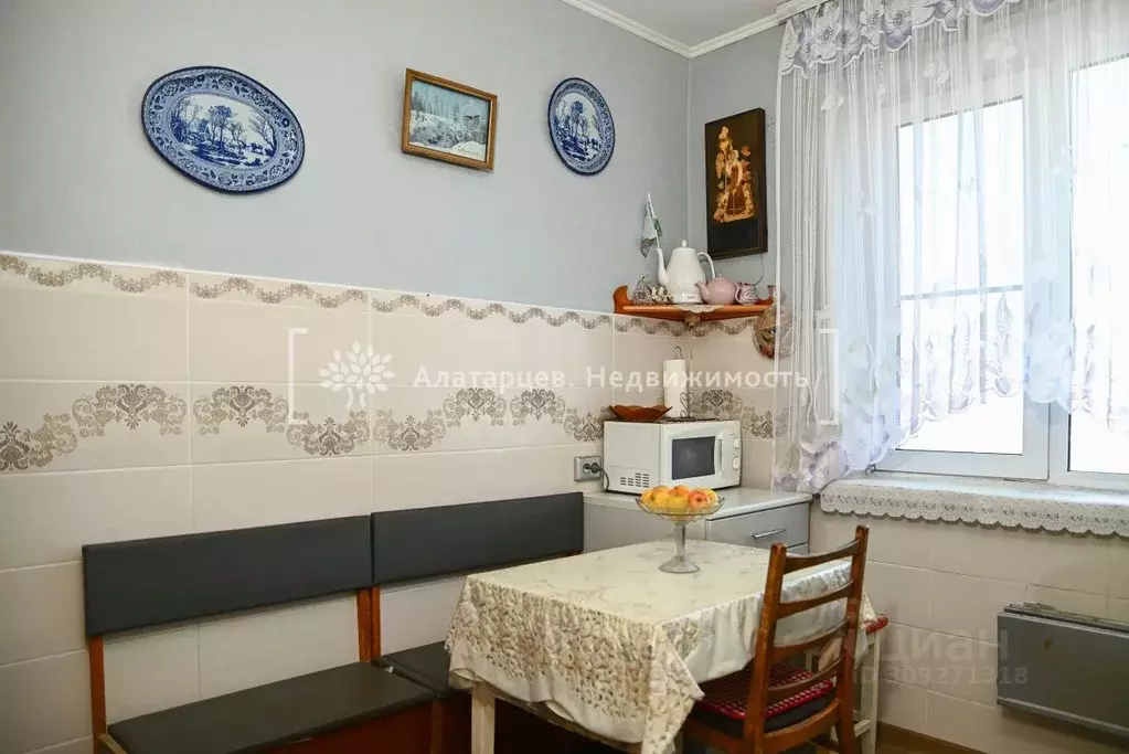 4-к кв. Томская область, Томск Сибирская ул., 102 (71.7 м) - Фото 1