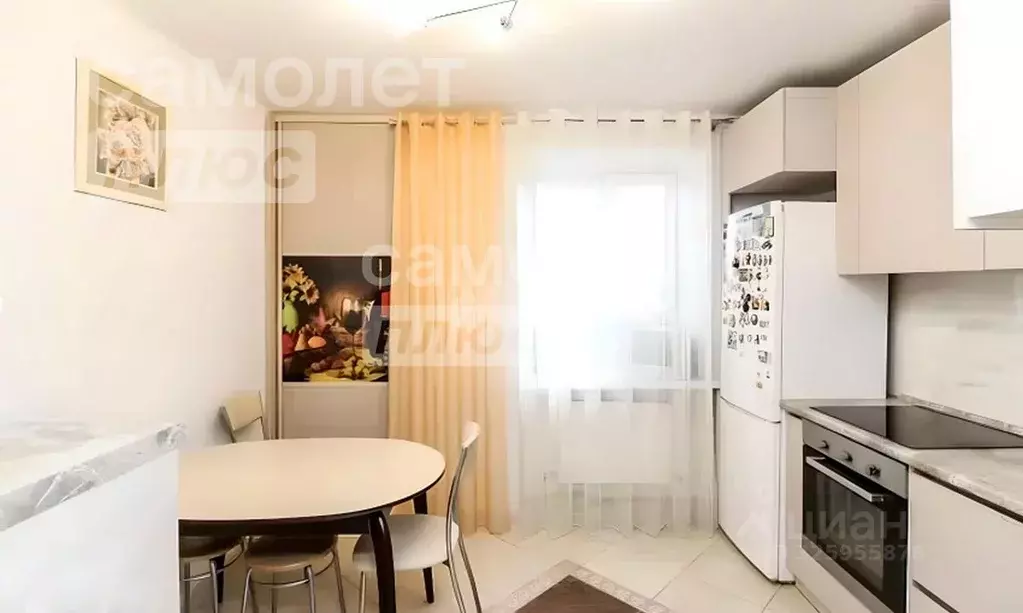 2-к кв. Тюменская область, Тюмень ул. Рационализаторов, 22/1 (66.0 м) - Фото 1