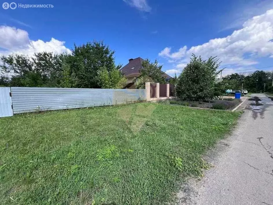 Участок в Старый Оскол, Радостная улица (12.3 м) - Фото 1