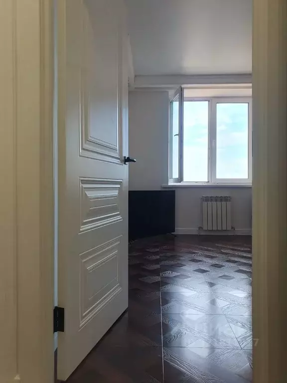 1-к кв. Омская область, Омск ул. Чернышевского, 2к3 (40.0 м) - Фото 2