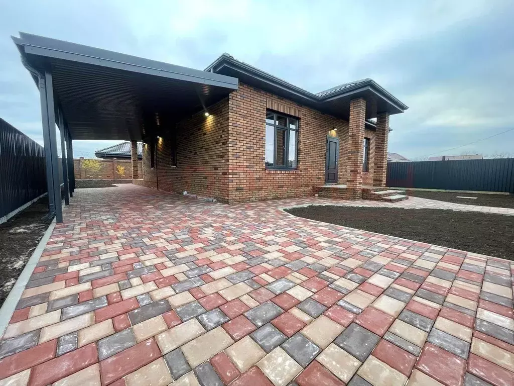 Дом в Ростовская область, Аксайский район, Ольгинская ст-ца пер. ... - Фото 1