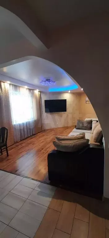 3-к. квартира, 86 м, 4/8 эт. - Фото 1