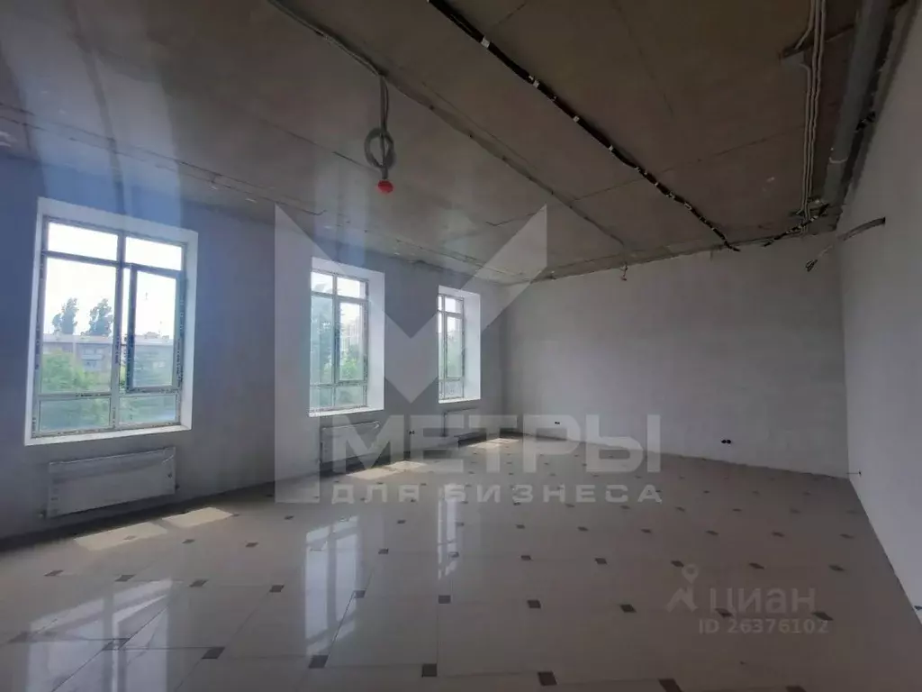 Офис в Краснодарский край, Краснодар ул. Имени Дзержинского, 5 (620.0 . - Фото 0