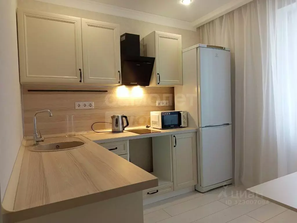 2-к кв. Оренбургская область, Оренбург ул. Поляничко, 11/3 (57.7 м) - Фото 1