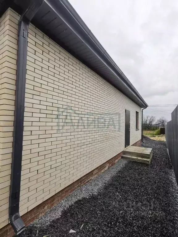 Дом в Ростовская область, Азовский район, Поселок Красный сад ул. ... - Фото 2