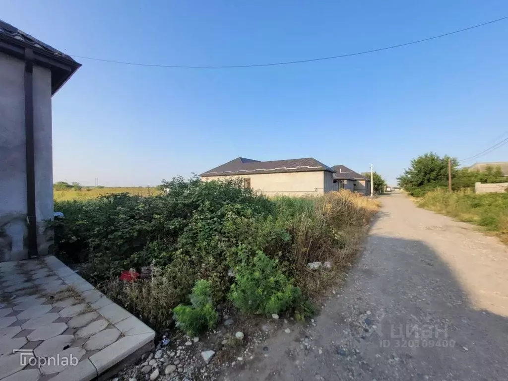 Участок в Кабардино-Балкария, Баксан ул. Паштова (10.0 сот.) - Фото 1