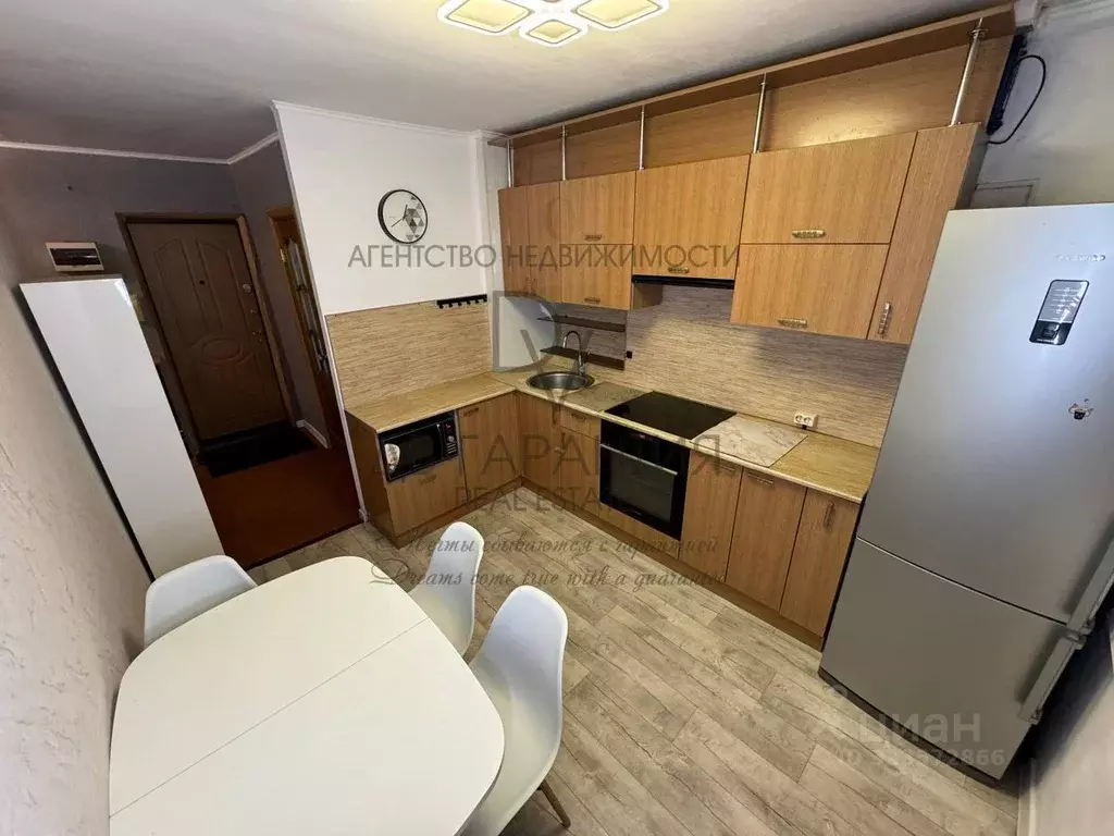 3-к кв. Хабаровский край, Комсомольск-на-Амуре ул. Гамарника, 19 (57.2 ... - Фото 2