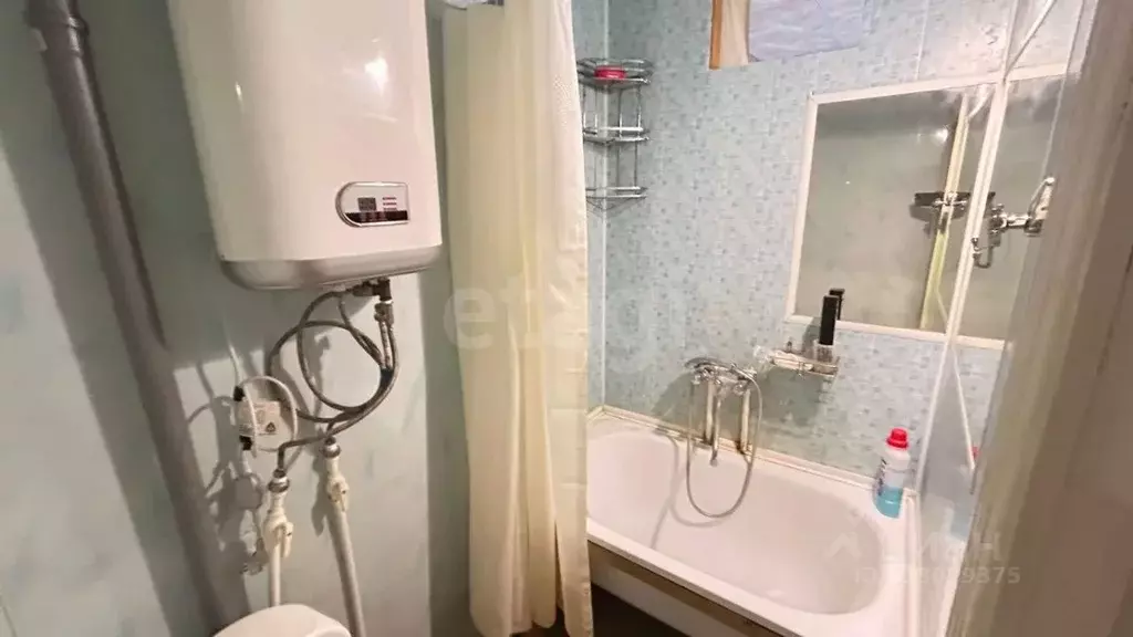 1-к кв. Псковская область, Печоры ул. Свободы, 21 (30.0 м) - Фото 2