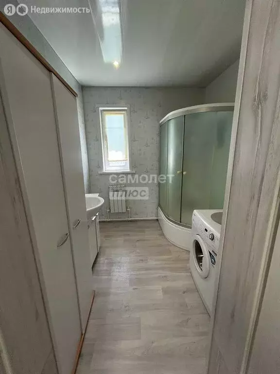 Дом в село Гагарино, Школьная улица, 4 (100 м) - Фото 1