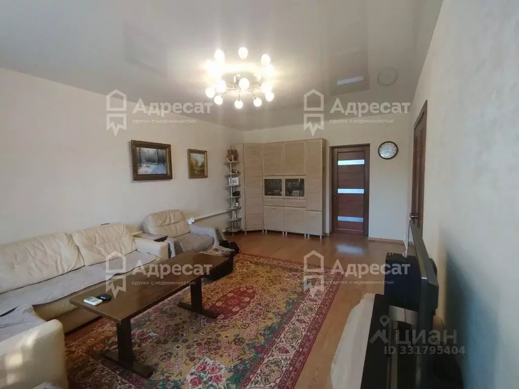 Дом в Волгоградская область, Дубовка Ленинградская ул. (81 м) - Фото 1