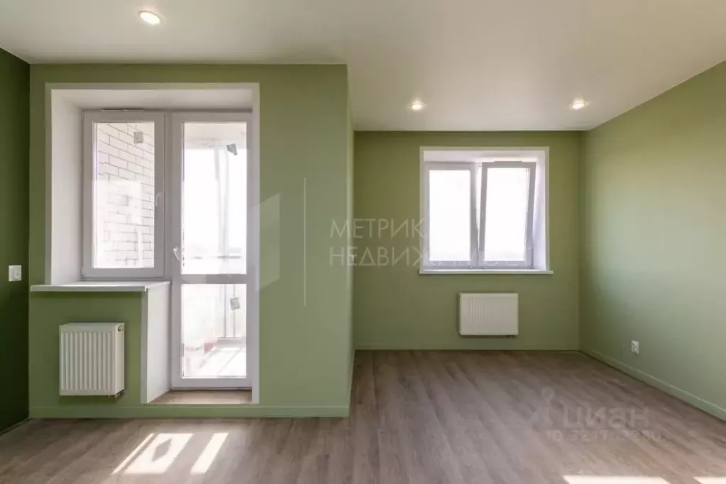 Студия Тюменская область, Тюмень Дамбовская ул., 27к1 (24.5 м) - Фото 1