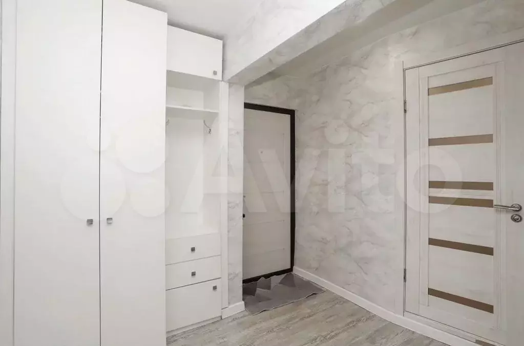 3-к. квартира, 61 м, 5/5 эт. - Фото 1