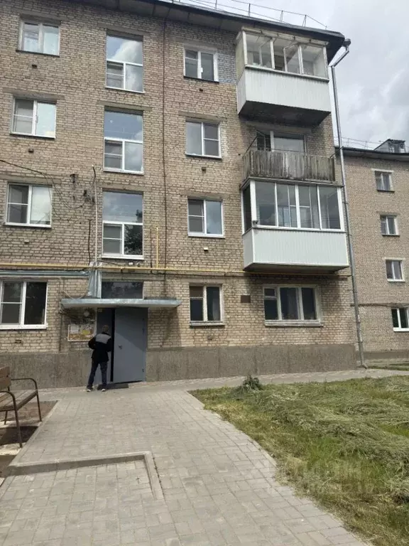 1-к кв. Смоленская область, Ярцево ул. Чернышевского, 22 (30.4 м) - Фото 1