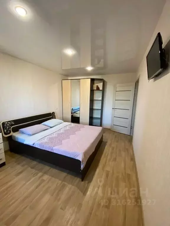 2-к кв. Свердловская область, Асбест ул. Пархоменко, 11 (38.0 м) - Фото 0