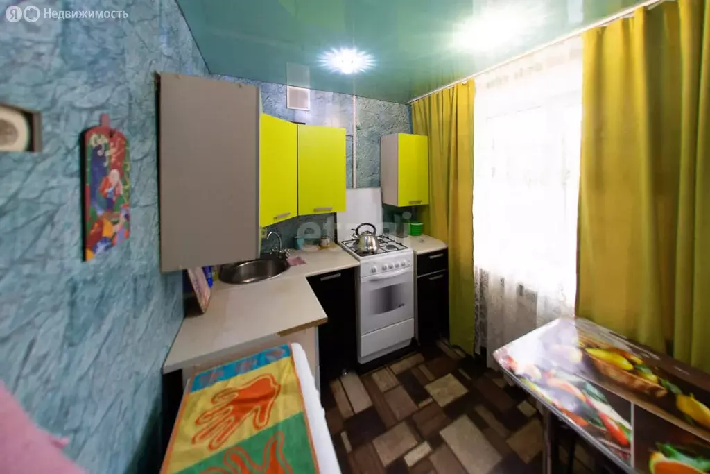 3-комнатная квартира: Альметьевск, проспект Строителей, 13 (59.2 м) - Фото 2