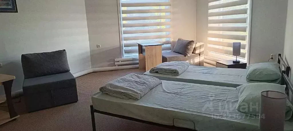 Комната Челябинская область, Нязепетровск Пионерская ул., 1А - Фото 1