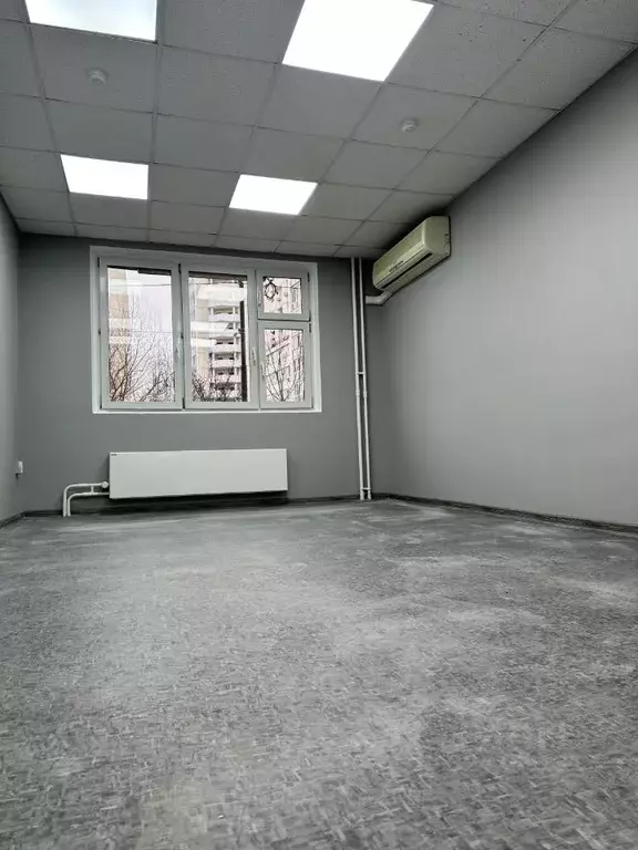 Помещение свободного назначения в Московская область, Красногорск бул. ... - Фото 1