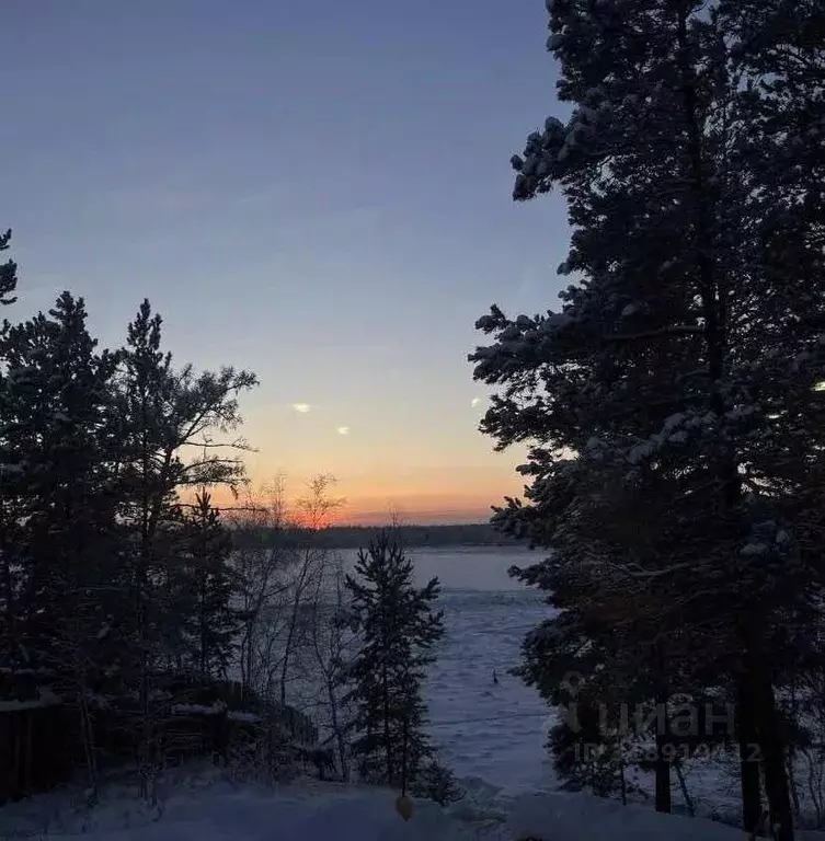 Дом в Саха (Якутия), Якутск городской округ, с. Маган  (45 м) - Фото 0