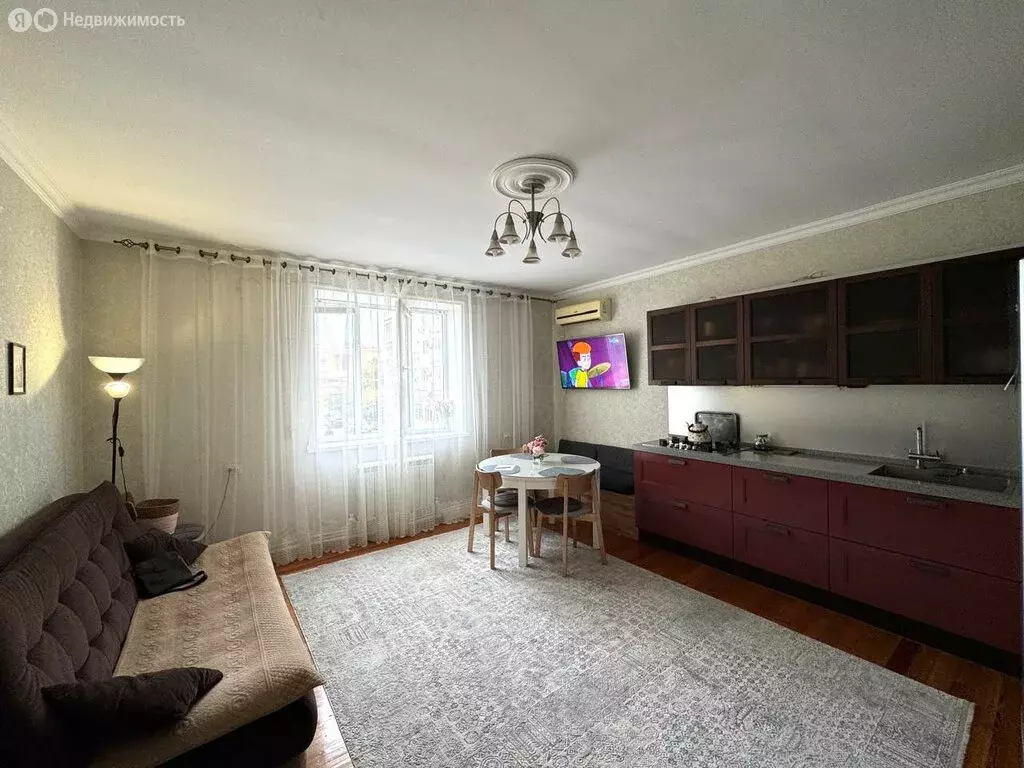 3-комнатная квартира: Дербент, улица Расулбекова, 21А (61.4 м) - Фото 1