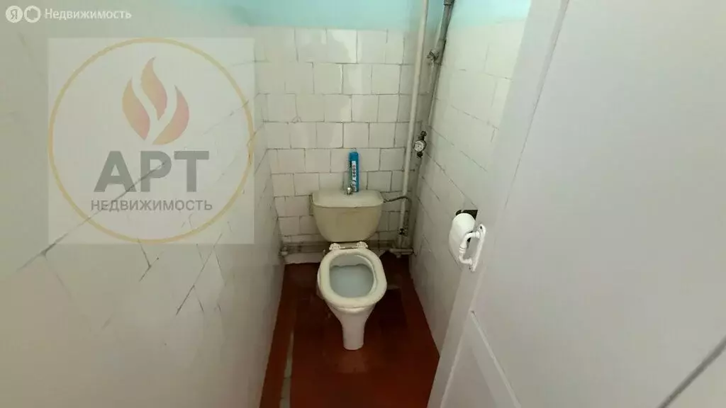 2-комнатная квартира: Владикавказ, улица Тельмана, 10 (65 м) - Фото 1