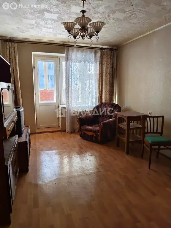 2-комнатная квартира: Стерлитамак, Коммунистическая улица, 75 (60 м) - Фото 1