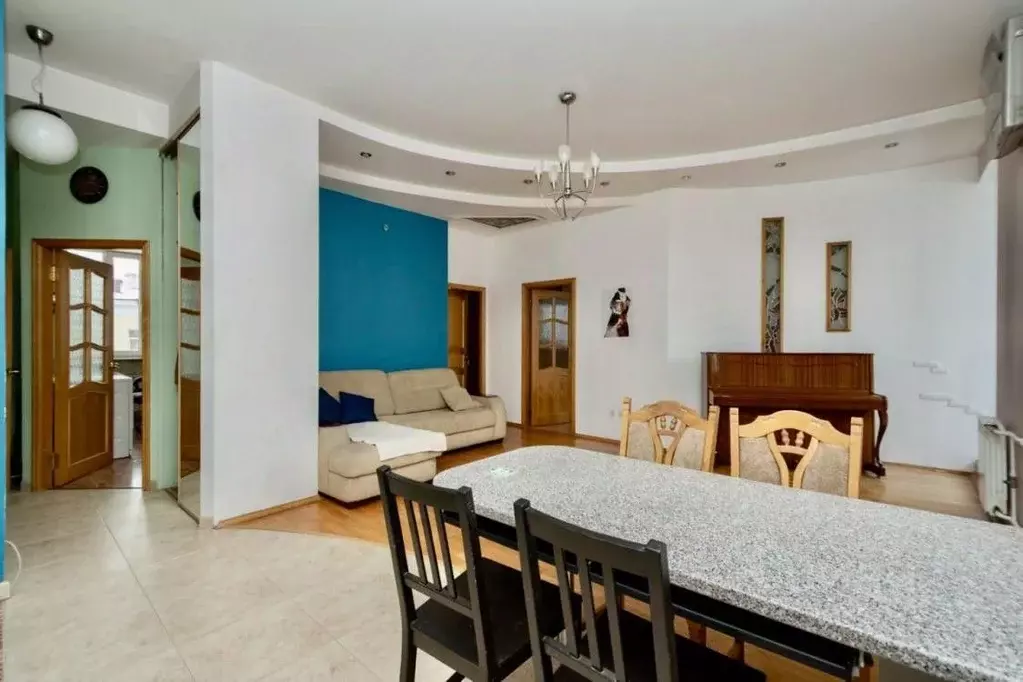 4-к кв. Иркутская область, Иркутск ул. Марата, 29 (88.1 м) - Фото 1