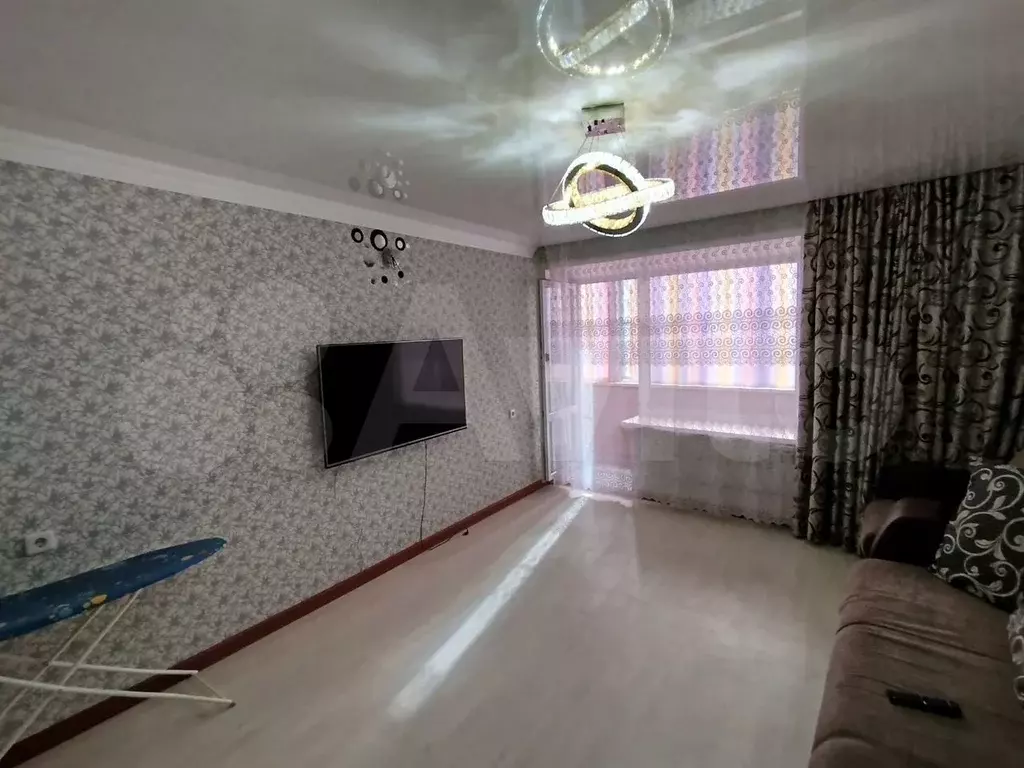 3-к. квартира, 61,2 м, 6/9 эт. - Фото 0