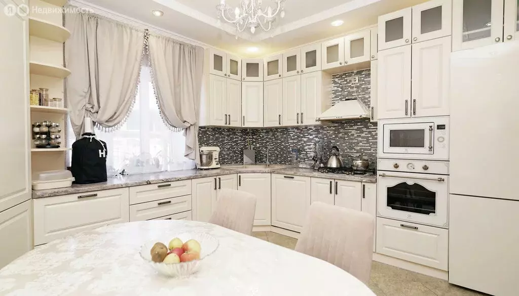 Дом в Болгар, улица Смирнова, 35 (175 м) - Фото 1