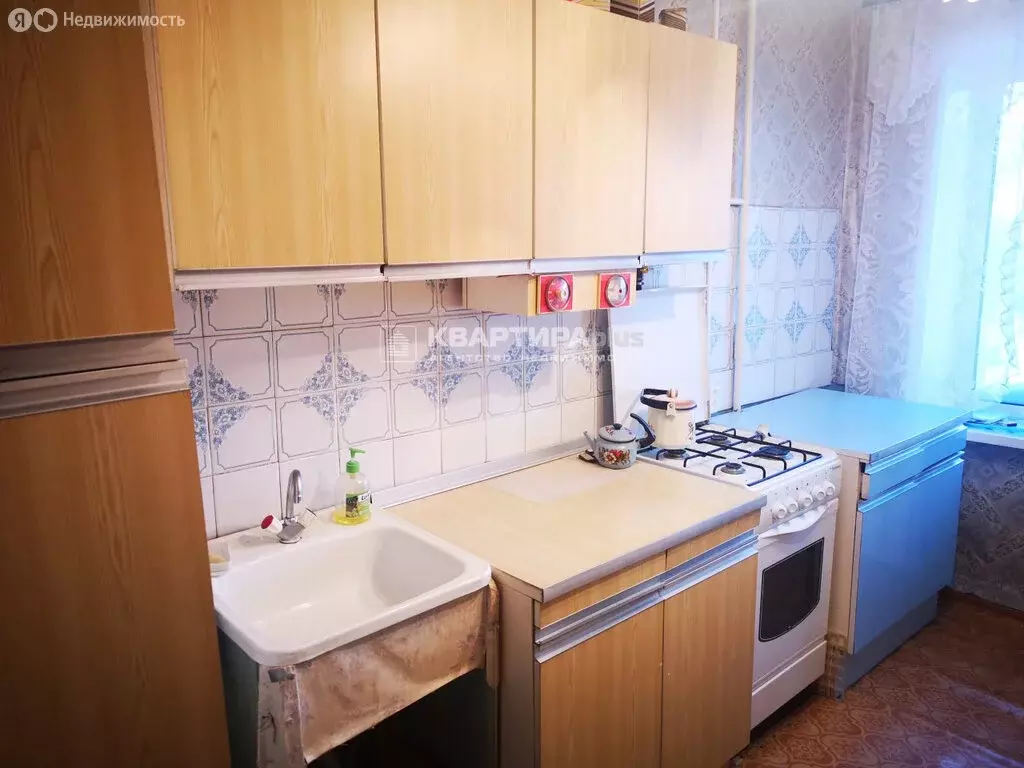 2-комнатная квартира: посёлок Цементный, Школьная улица, 6 (50 м) - Фото 1