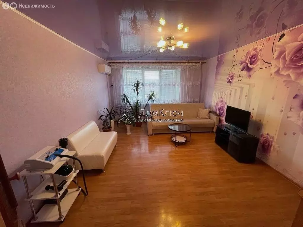 4-комнатная квартира: Кумертау, улица Машиностроителей, 1 (76.7 м) - Фото 1