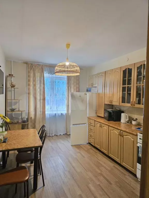2-к. квартира, 74 м, 1/5 эт. - Фото 0