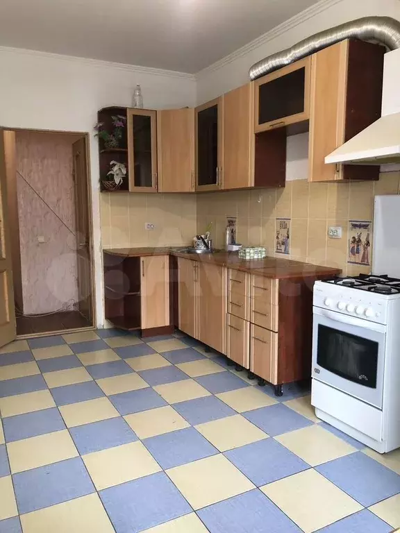 1-к. квартира, 40 м, 4/6 эт. - Фото 1