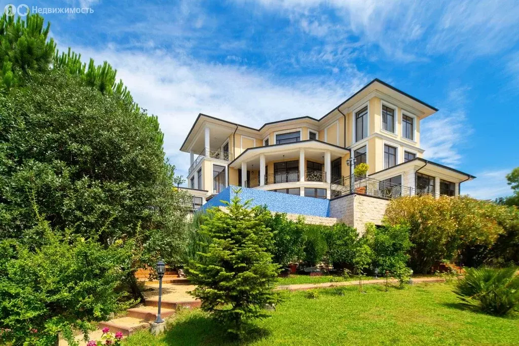 Дом в Сочи, Ворошиловградская улица (750 м) - Фото 1