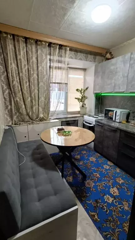2-к. квартира, 43 м, 1/5 эт. - Фото 0