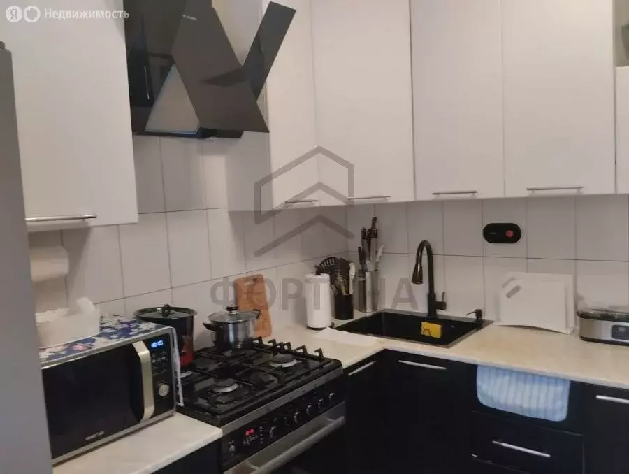 2-комнатная квартира: Воронеж, Тепличная улица, 6Б (50 м) - Фото 1