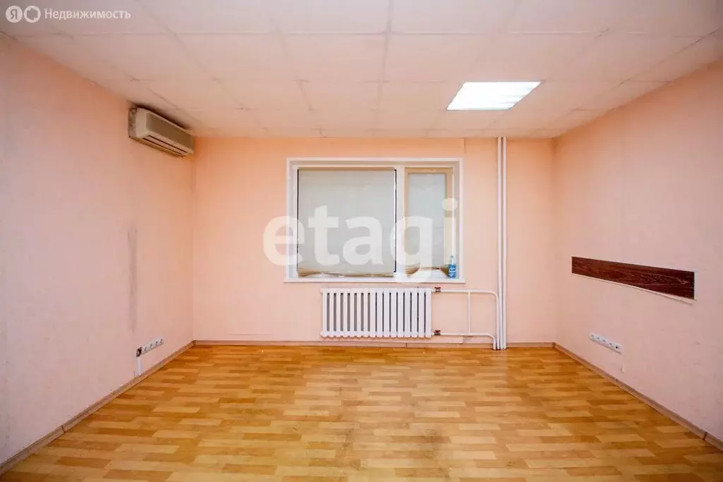 2-комнатная квартира: Красноярск, улица Парижской Коммуны, 42А (55 м) - Фото 1