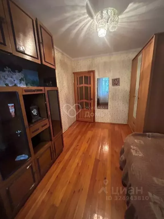 2-к кв. Волгоградская область, Волгоград ул. Елисеева, 15А (51.0 м) - Фото 1