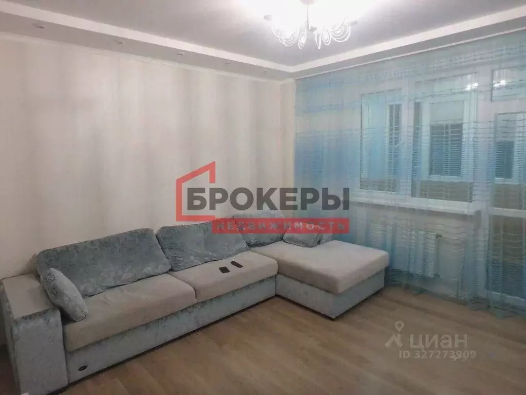2-к кв. Севастополь ул. Колобова, 21Г (53.0 м) - Фото 1