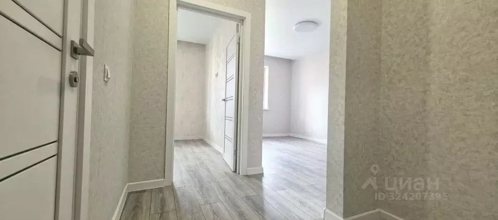 1-к кв. Адыгея, Тахтамукайский район, Старобжегокайское с/пос, Новая ... - Фото 1