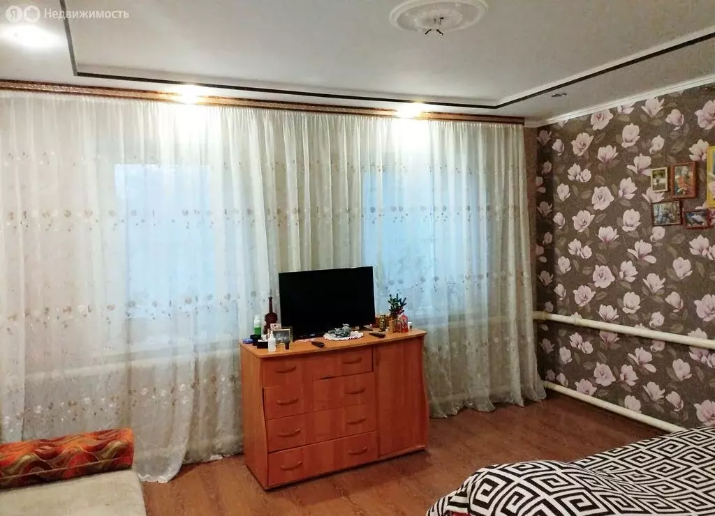 Дом в Новокубанск, улица Горького, 35 (80 м) - Фото 1