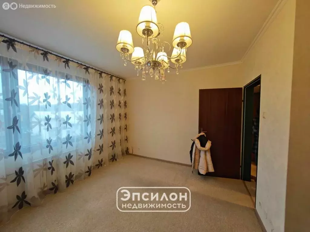 3-комнатная квартира: Курский район, Клюквинский сельсовет, посёлок ... - Фото 1