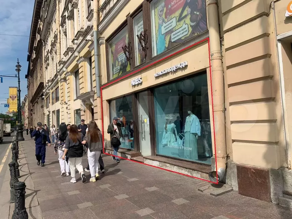 Помещение в центре Санкт-Петербурга, огромный траф - Фото 1