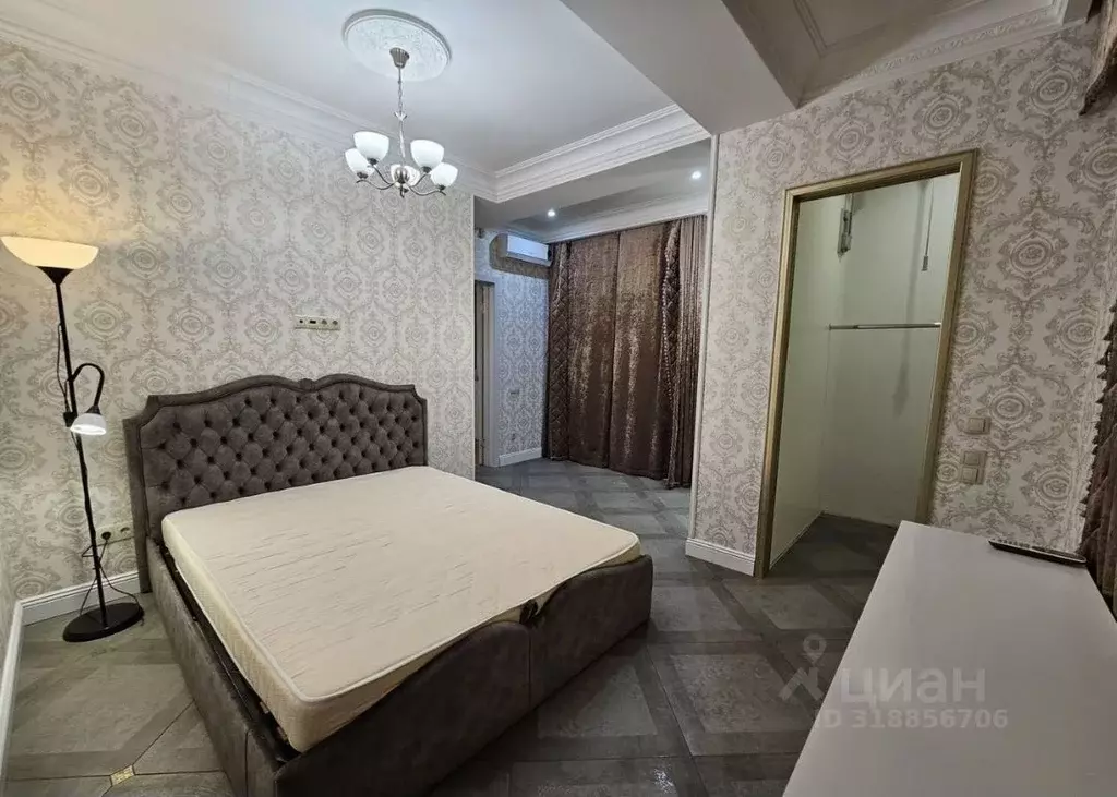 2-к кв. Крым, Симферополь ул. Беспалова, 76 (46.0 м) - Фото 0