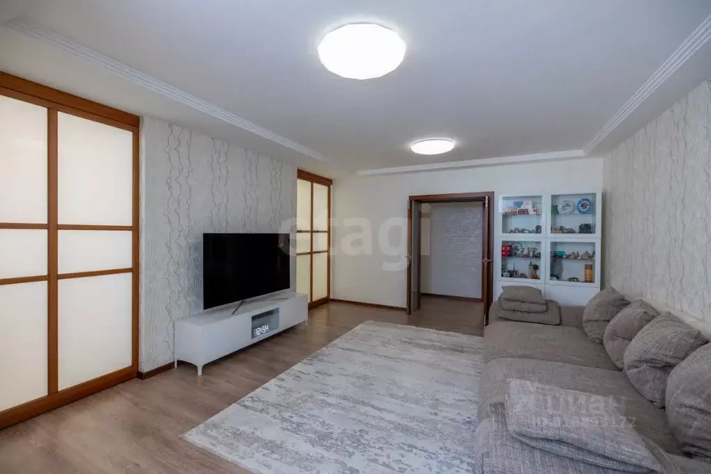 3-к кв. Оренбургская область, Оренбург Форштадт мкр, ул. Донецкая, 2/2 ... - Фото 1