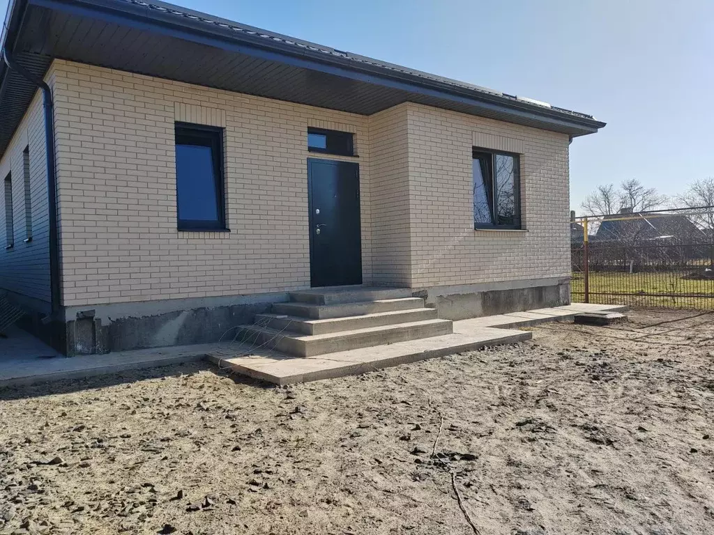 Дом в Ростовская область, Батайск Минская ул., 75В (120 м) - Фото 1