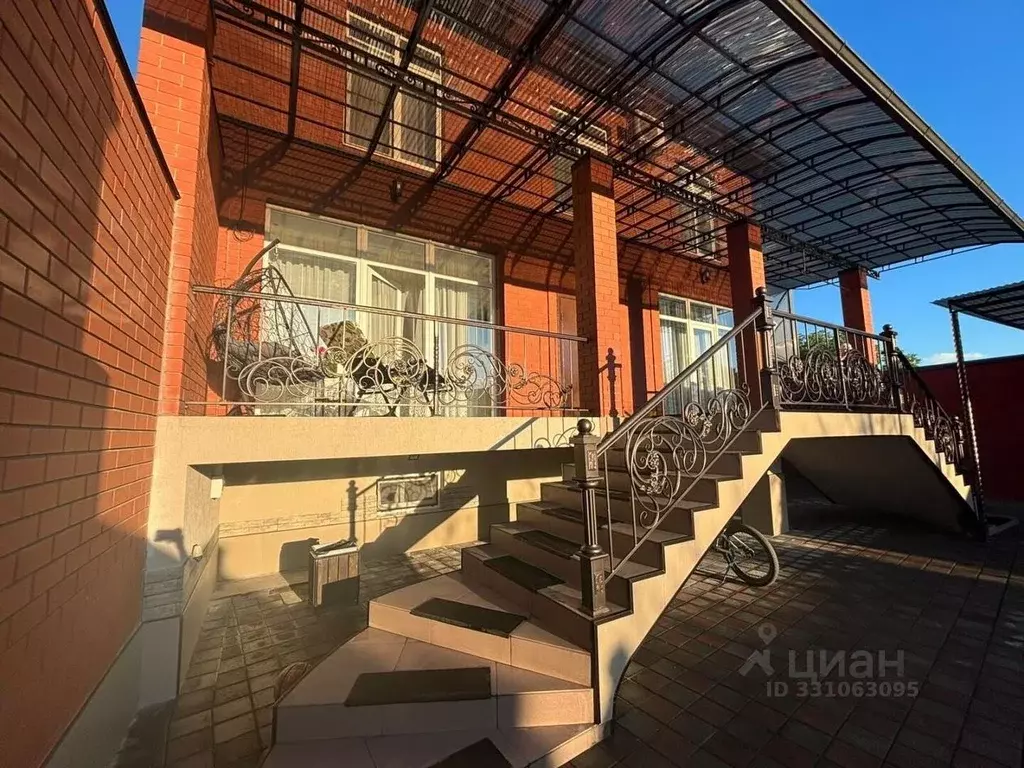 Дом в Северная Осетия, Заводской пгт ул. Строителей (470 м) - Фото 1