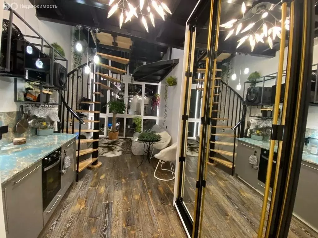 Квартира-студия: Москва, Варшавское шоссе, 17с5 (51 м) - Фото 1