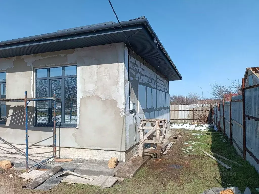 Дом в Крым, Симферопольский район, с. Трудовое пер. Мира, 30 (113 м) - Фото 2