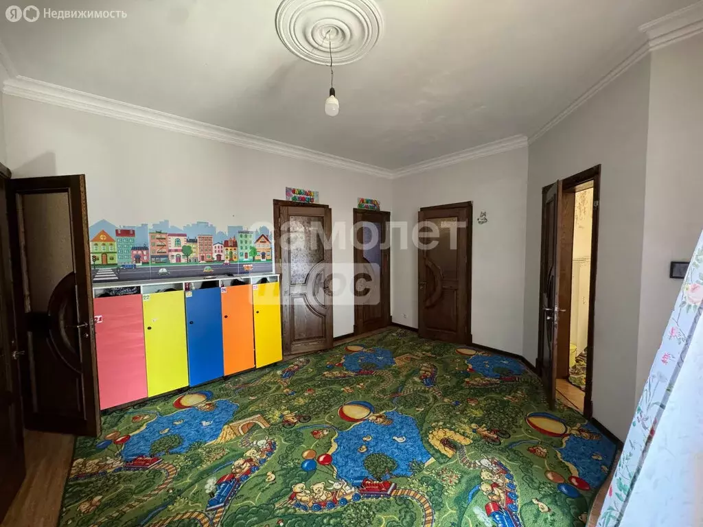 Дом в Хасавюрт, посёлок Восточный, улица С.К. Жадан, 81 (182 м) - Фото 0